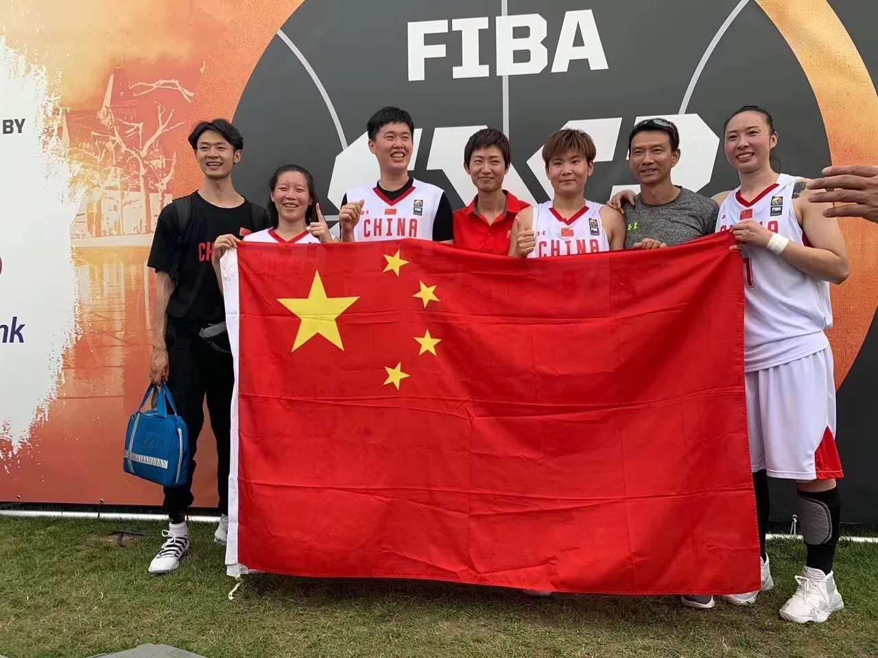 篮球世界杯冠军排行榜_篮球杯队冠军世界中国是哪个队_中国篮球世界杯冠军是哪个队
