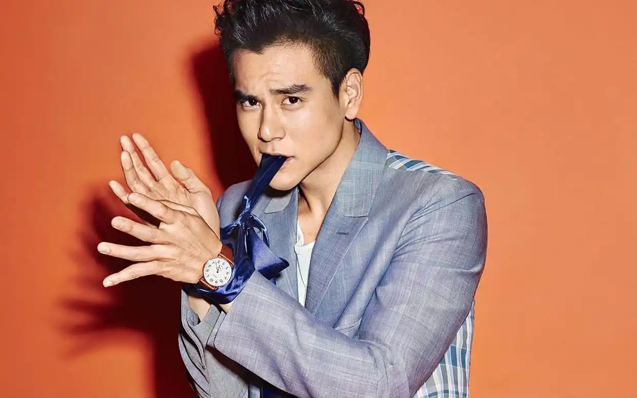 健身特别厉害的一个男明星_男明星为戏健身_盘点那些健身明星