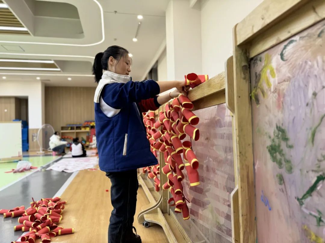 幼儿园雪地足球比赛规则_幼儿园足球场规则_小学雪地足球教案