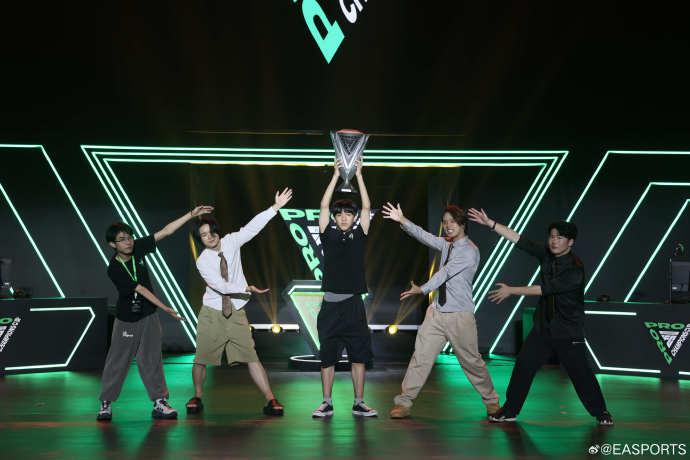 2019西安冠军杯篮球_西安篮球比赛2021_西安篮球第一人