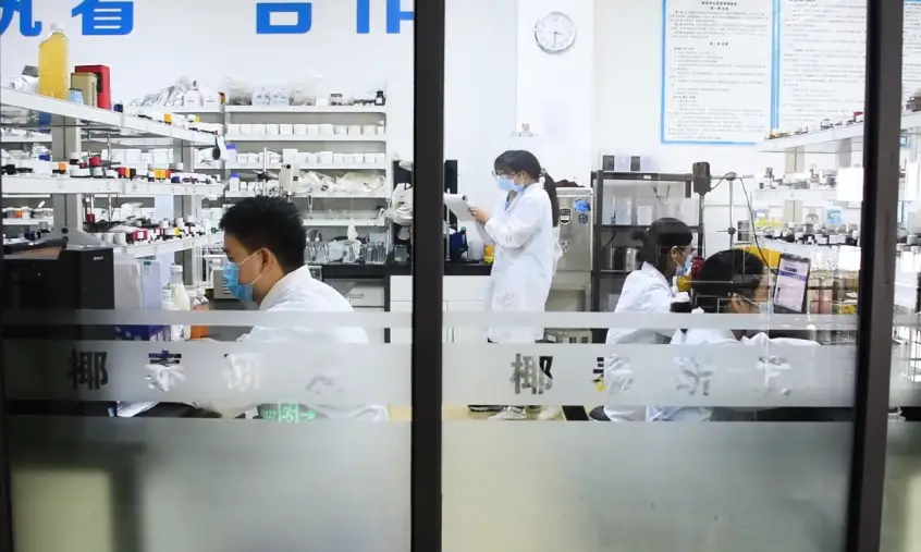 游泳冠军用什么姿势_游泳冠军游泳视频_游泳比赛专用姿势